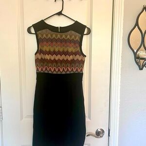 Maggy London A- line multicolored lace crochet bodice dress size 4